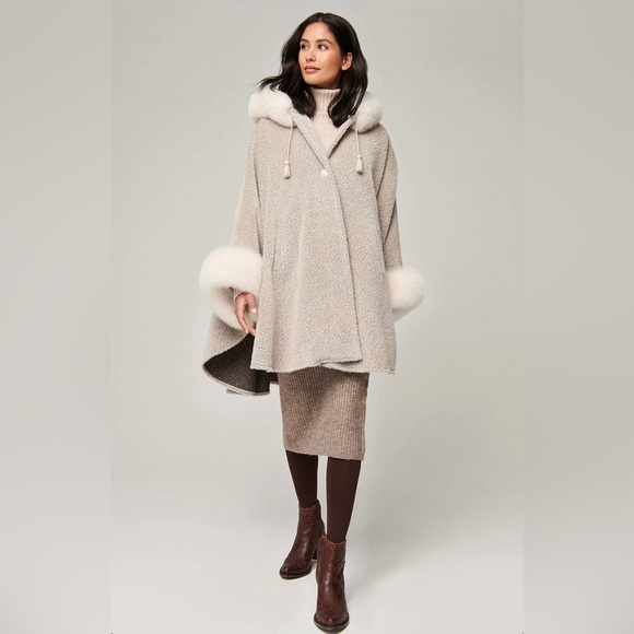 Skye Hooded Alpaca Wool-Blend Cape with Fur Trim - Picture 2 of 10